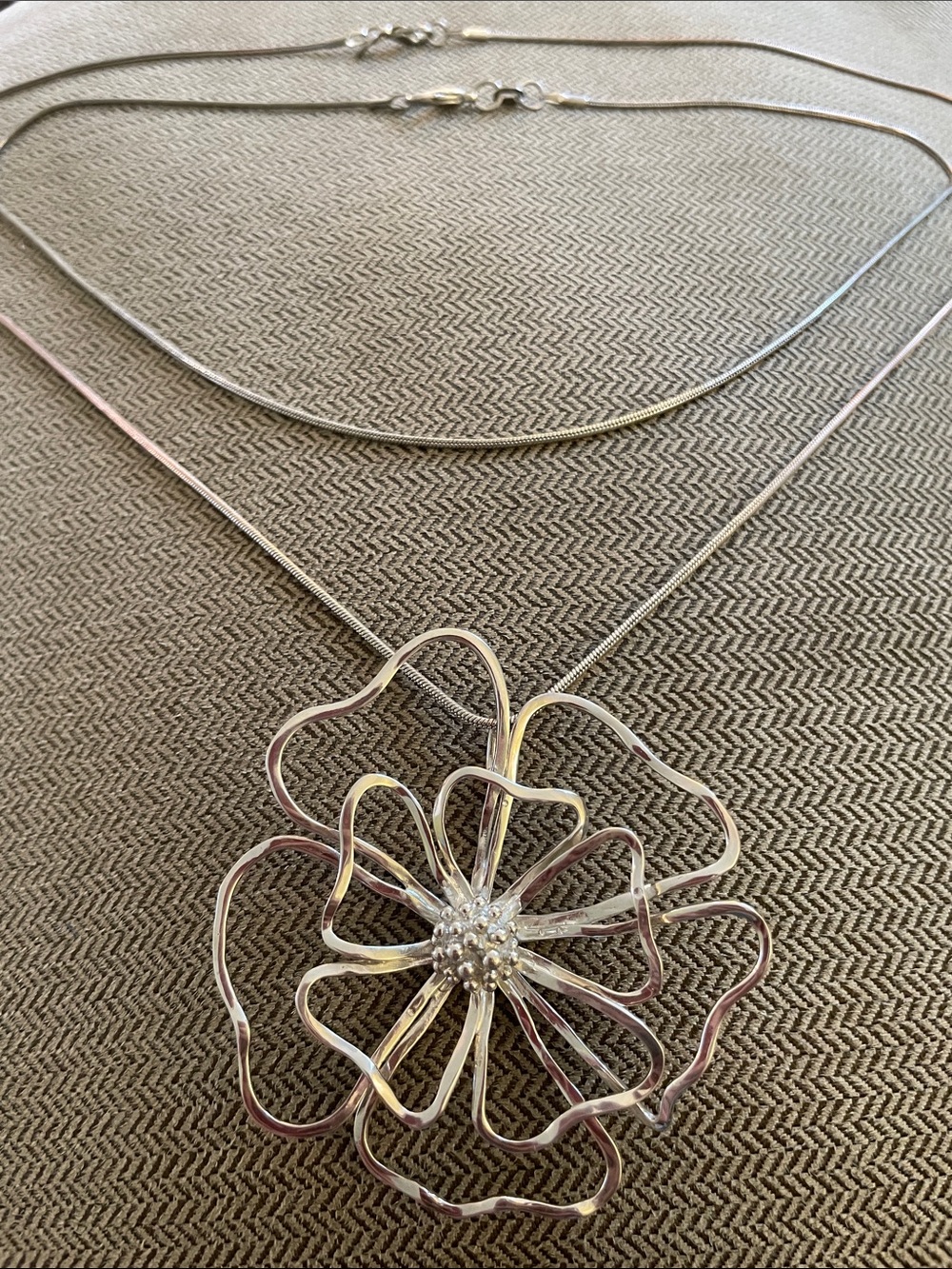 Sterling Silver Flower Necklace Set